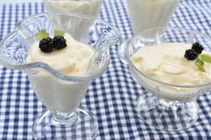 Citronmousse - nem opskrift på luftig citrondessert