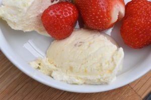 Citronis med kondenseret mælk og lemoncurd - nem opskrift