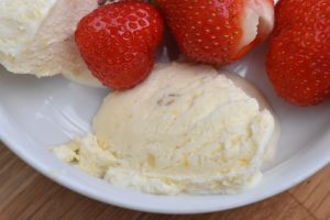 Citronis med kondenseret mælk og lemoncurd - nem opskrift