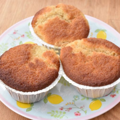 Citronmuffins med marcipan - nem opskrift