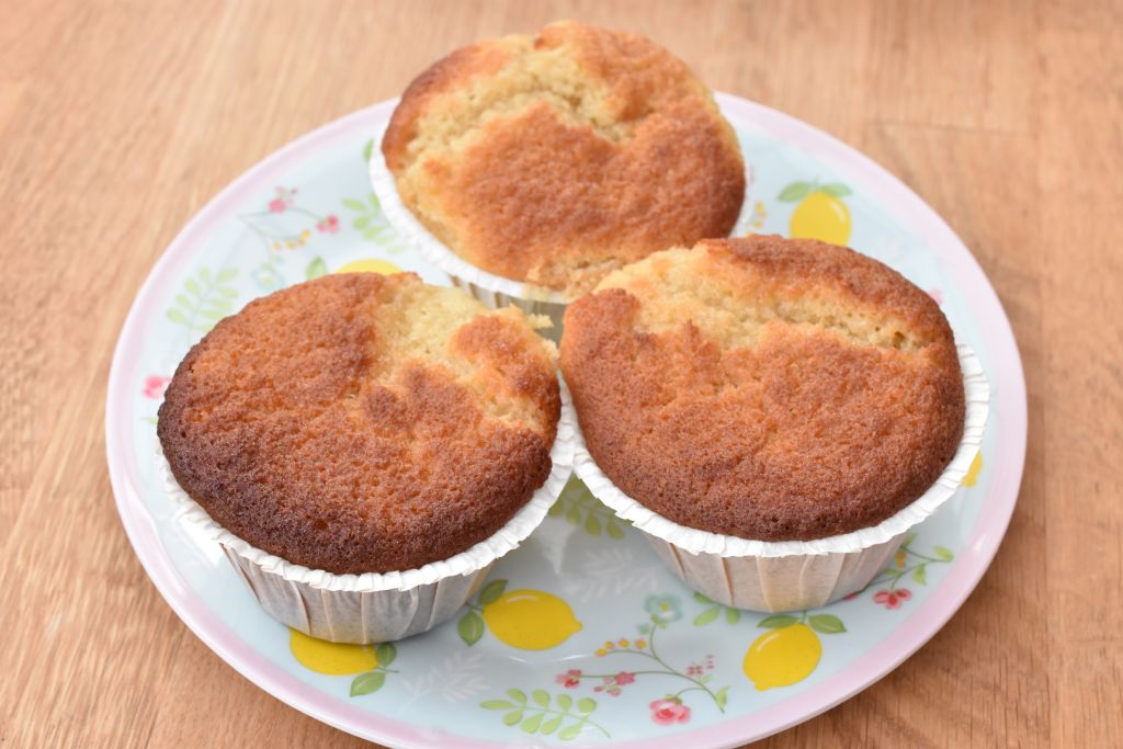 Citronmuffins med marcipan - nem opskrift