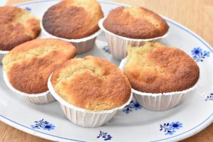 Citronmuffins med marcipan - nem opskrift