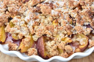 DSC_1300 2 • nogetiovnen.dk Fersken crumble - nem opskrift på frugttærte med crumble