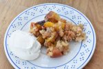 DSC_1307 • nogetiovnen.dk Fersken crumble - nem opskrift på frugttærte med crumble