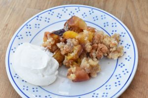 DSC_1307 • nogetiovnen.dk Fersken crumble - nem opskrift på frugttærte med crumble