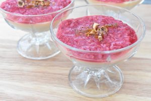 Panna cotta med hindbær - nem opskrift