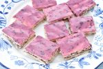 Brombærsnitter med brombærglasur a la hindbærsnitter