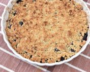 DSC_0441 • nogetiovnen.dk Blåbærcrumble - nem opskrift på crumblekage med blåbær