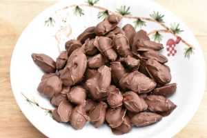 DSC_1092 2 • nogetiovnen.dk Mandler med chokolade - ristede chokolademandler