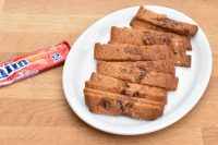 DSC_1291 • nogetiovnen.dk Daimsnitter - opskrift på karamelsnitter med Daim
